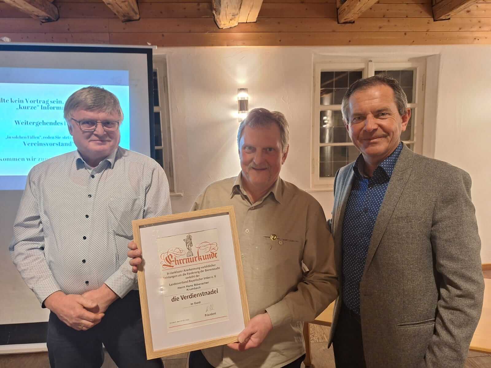 Verdienstnadel in Gold an Johann Biberacher.